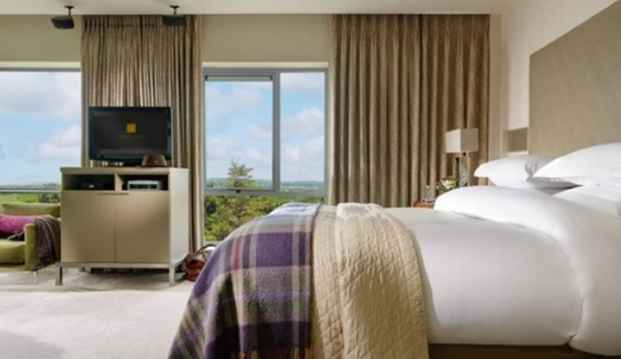 阿多伽海茨温泉酒店 基拉尼 外观 照片 A bedroom at the hotel