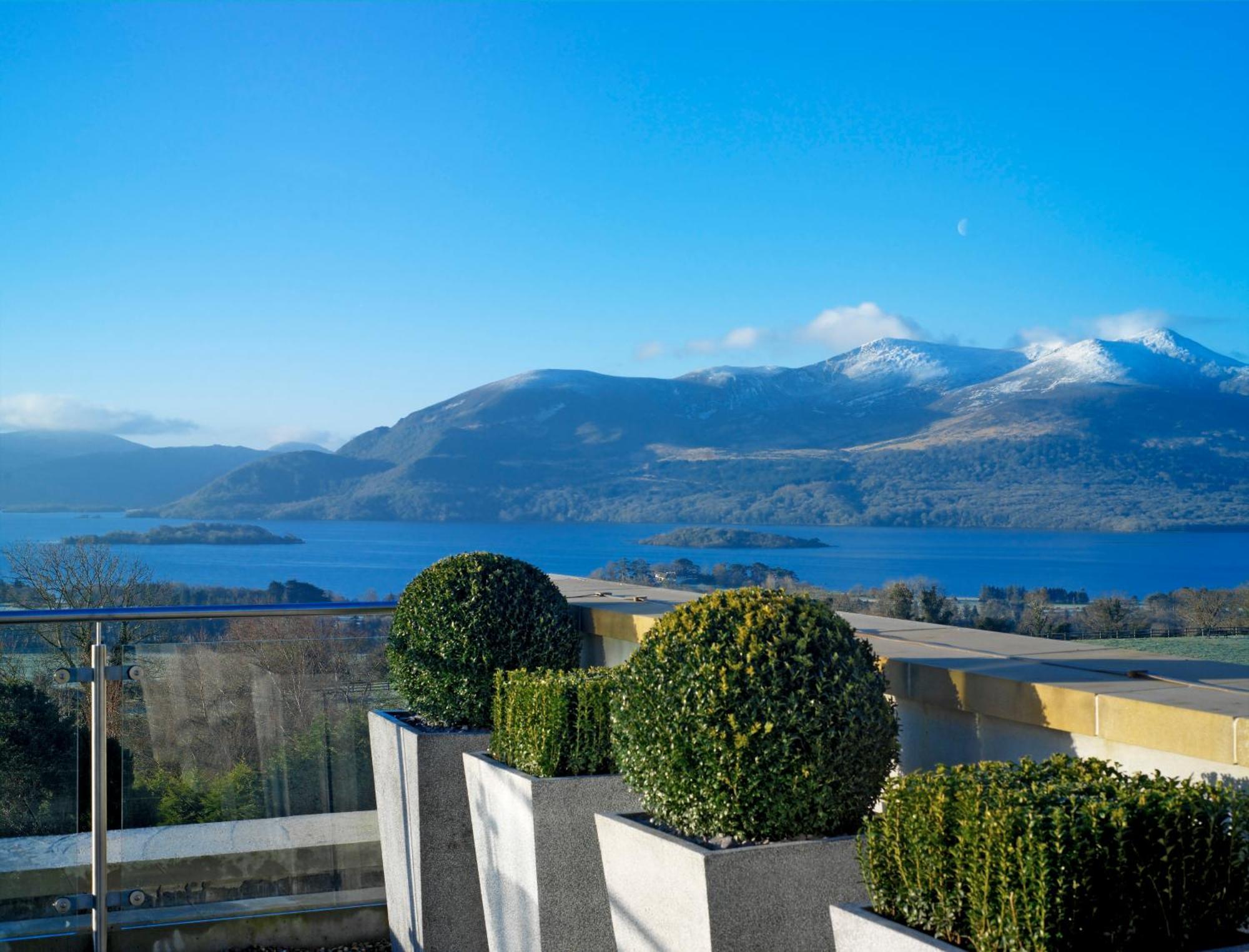 阿多伽海茨温泉酒店 基拉尼 外观 照片 View of Lake Taupo from the hotel