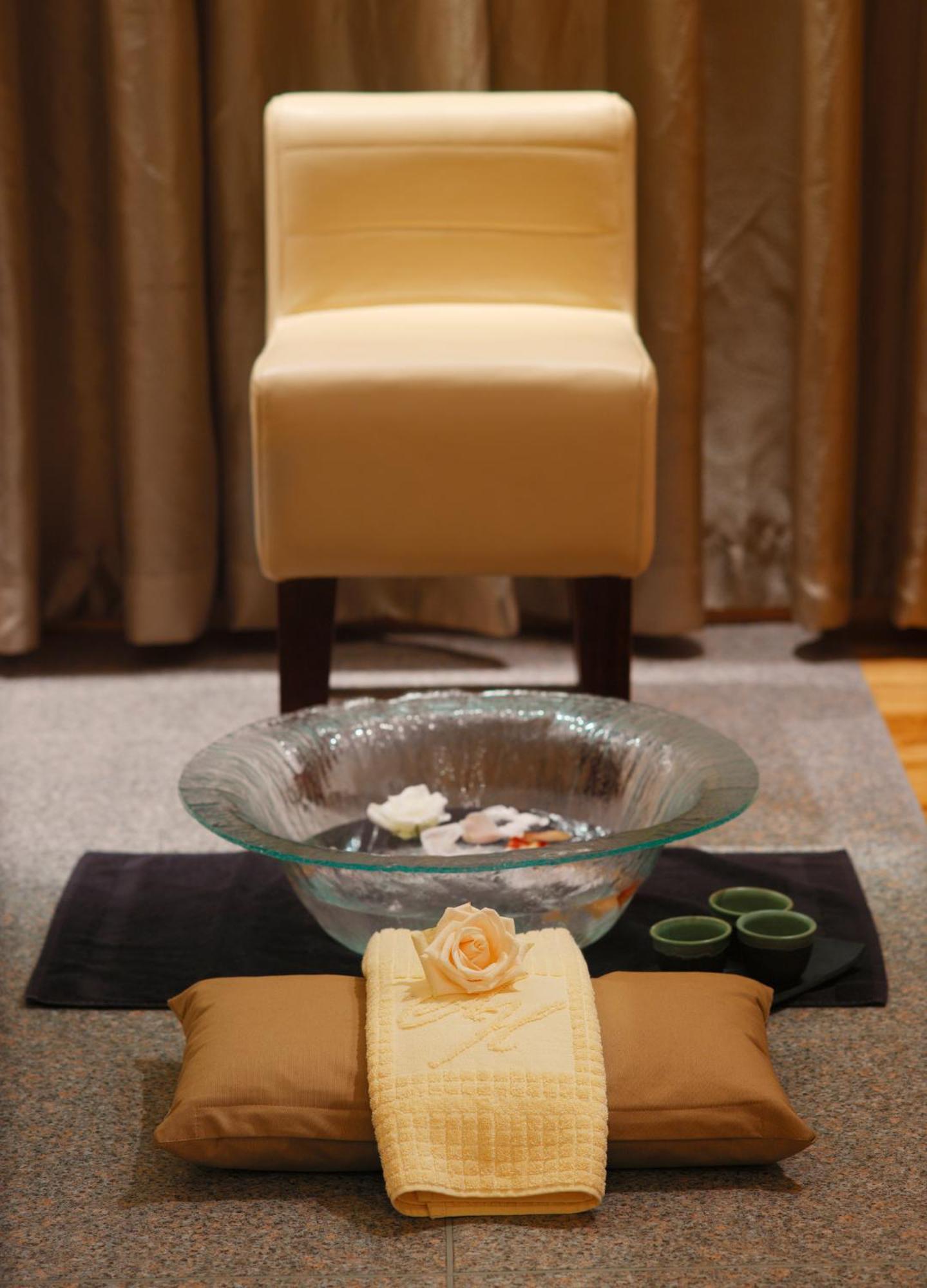 阿多伽海茨温泉酒店 基拉尼 外观 照片 A foot bath