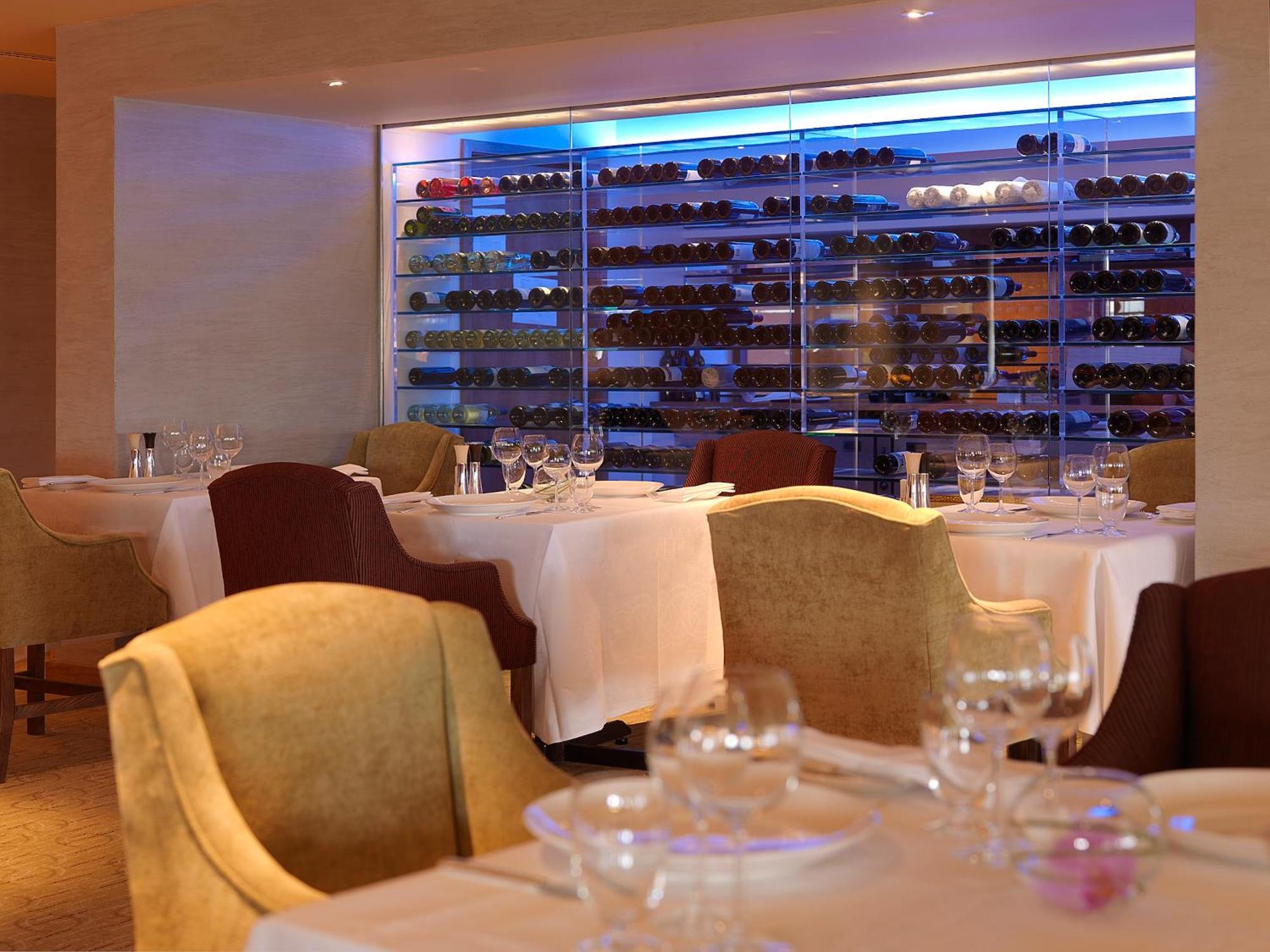 阿多伽海茨温泉酒店 基拉尼 餐厅 照片 Restaurant